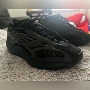 Adidas Yeezy 700 V3 Dark Glow